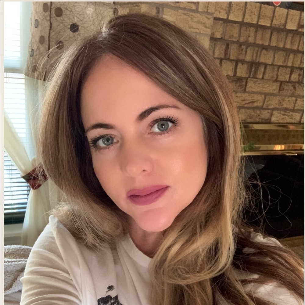 Meet your Posher, Jana